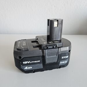 Ryobi | 18V ONE+ 4.0 Ah Lithium-Ion Battery PBP005